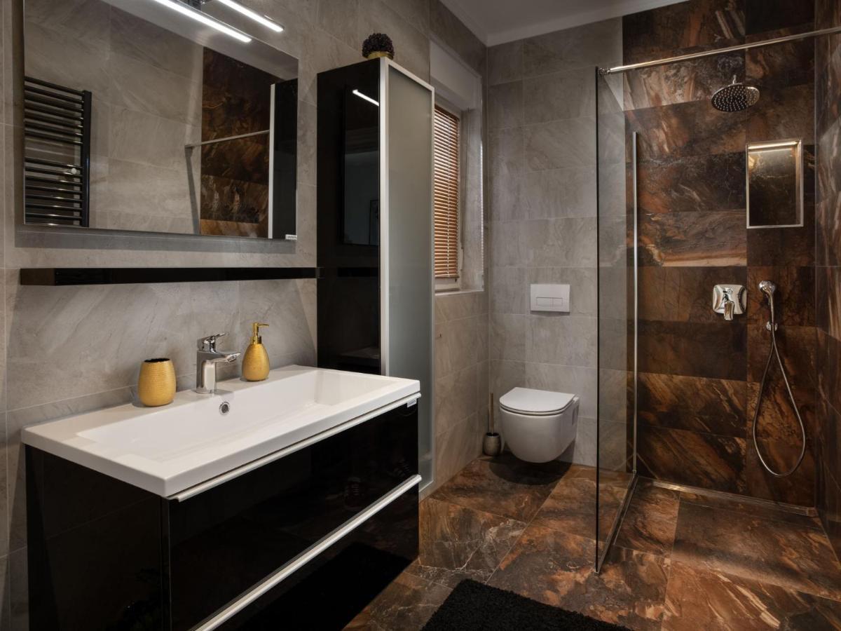 Villa Dream House By Interhome Пула Экстерьер фото